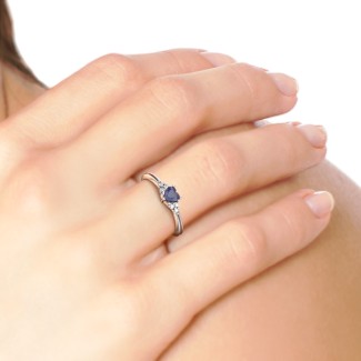 Narrow Heart Ring with Shoulder Accents